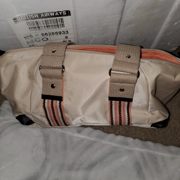 Bags - Picture 4 of 4